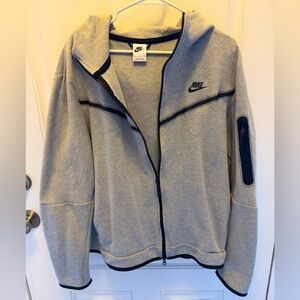 Nike Tech Sweatshirt Size XL
